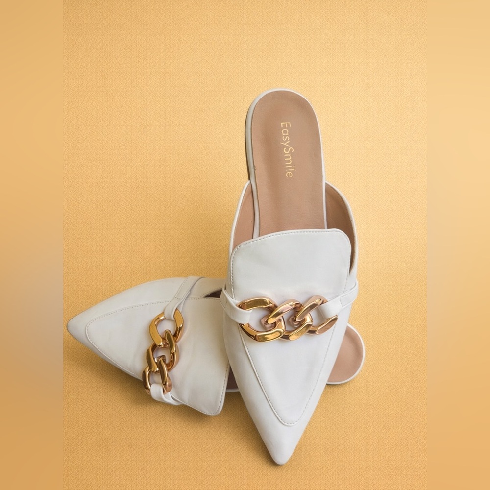 Women's White Pointed Mule with Gold Chain Accent